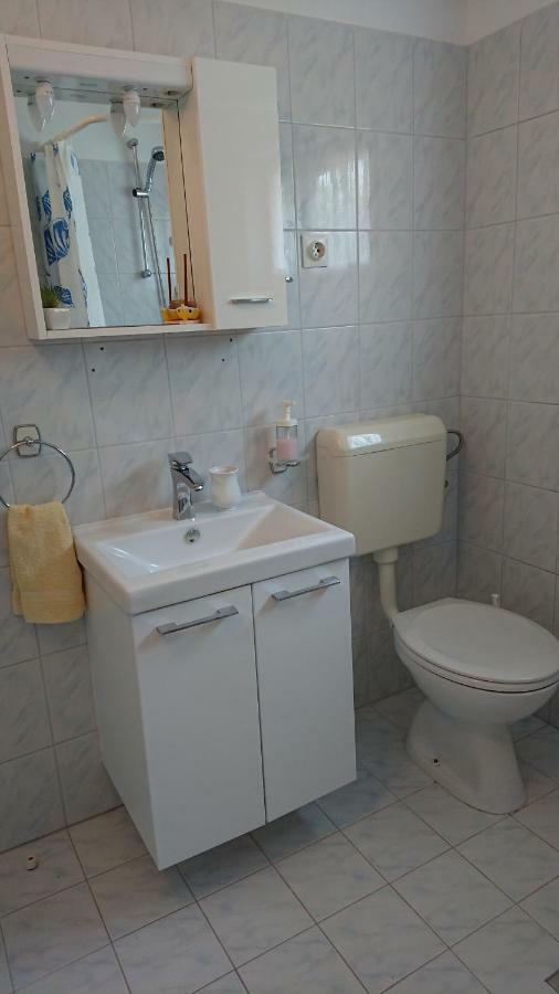 Apartman Kursar Srima Kültér fotó
